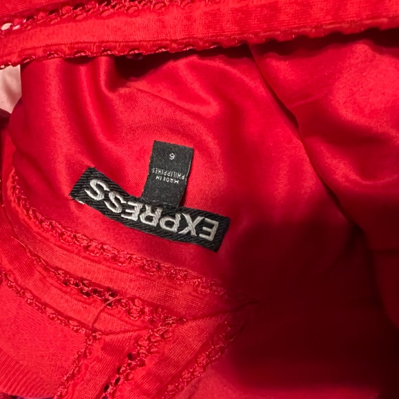 Express red fit and flare dress - Picture 3 of 4